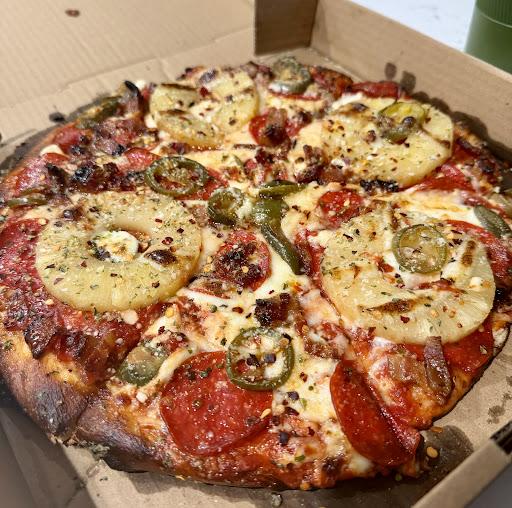 MaMa Mia Pizzeria (Refer to Facebook for Hours/Days)